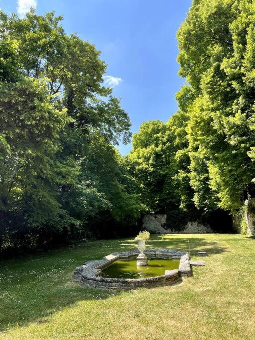 Romantique Jacuzzi, Au Chateau A 30 Min De Paris Apartment Limay Exterior foto
